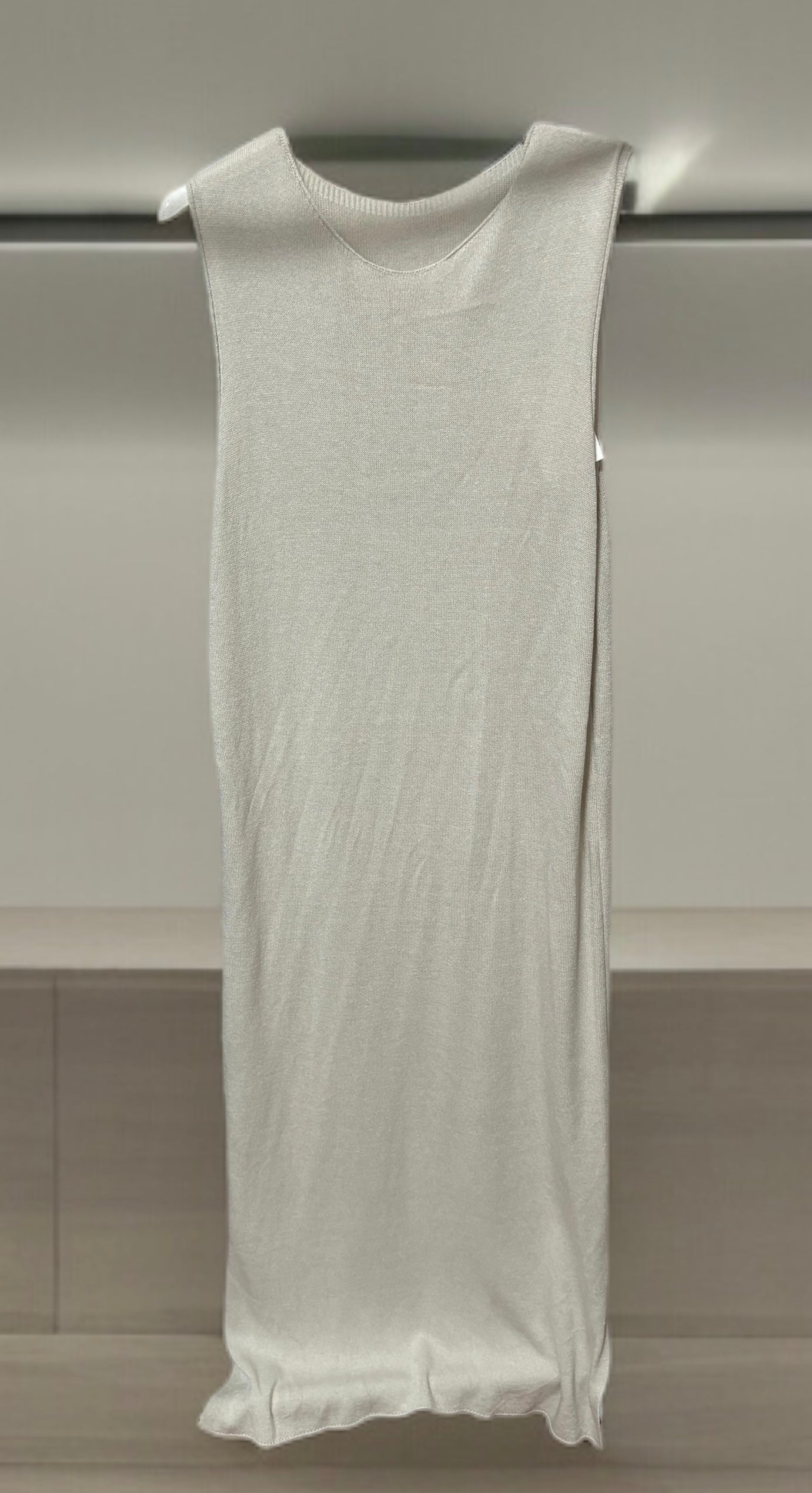 Vestido punto fino beis