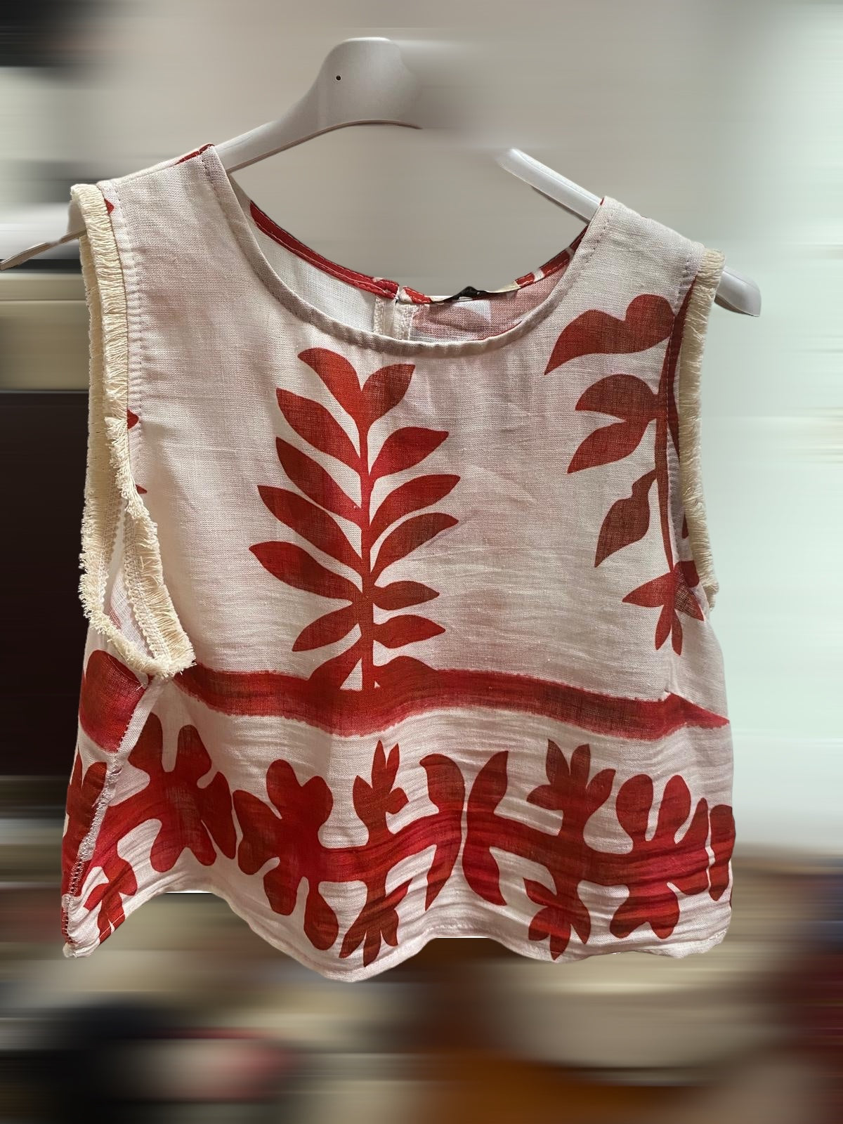 Camiseta chaleco hojas