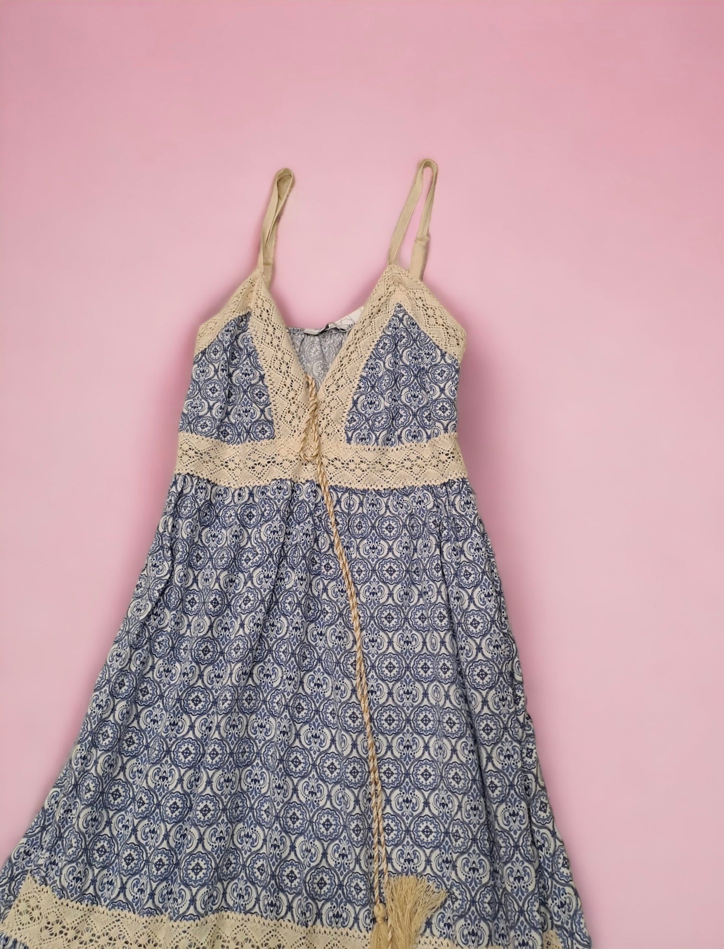 Vestido pompones