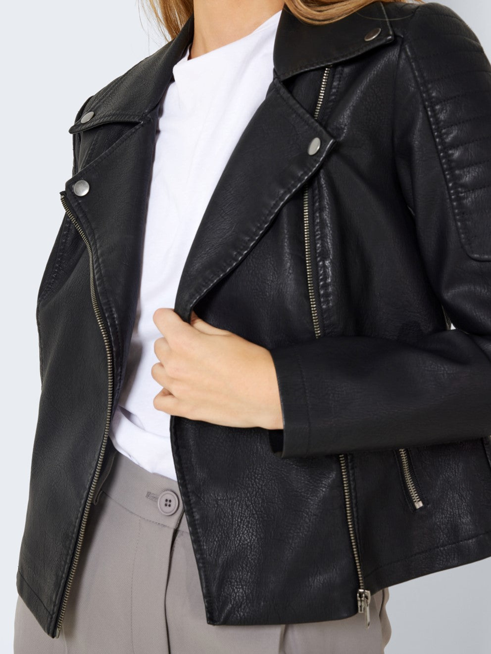 Biker polipiel negra
