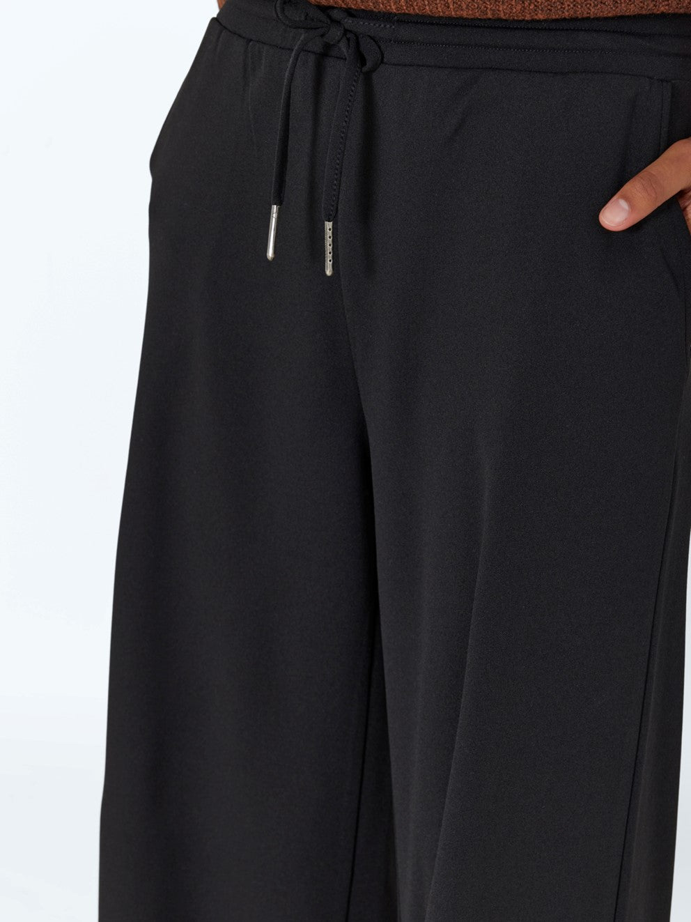 Pantalón negro