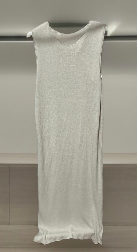 Vestido punto fino beis