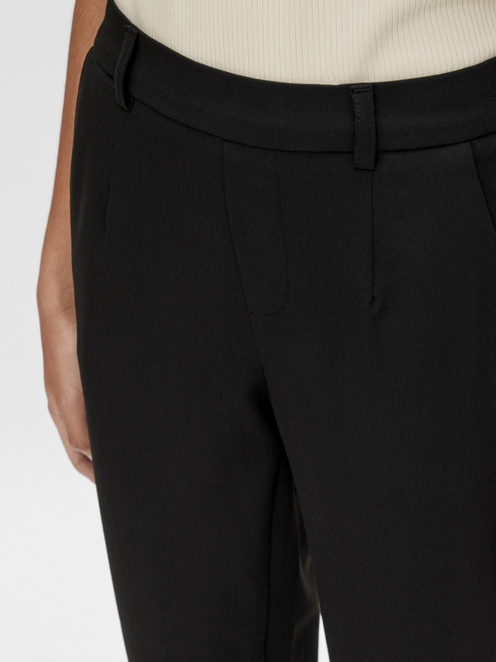 Pantalón traje